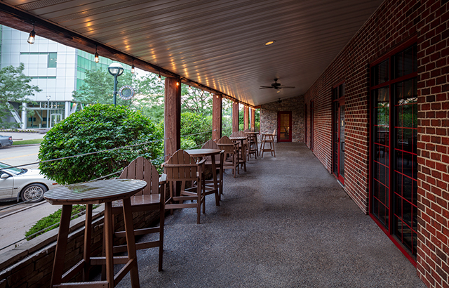 Stoney Creek Hotel