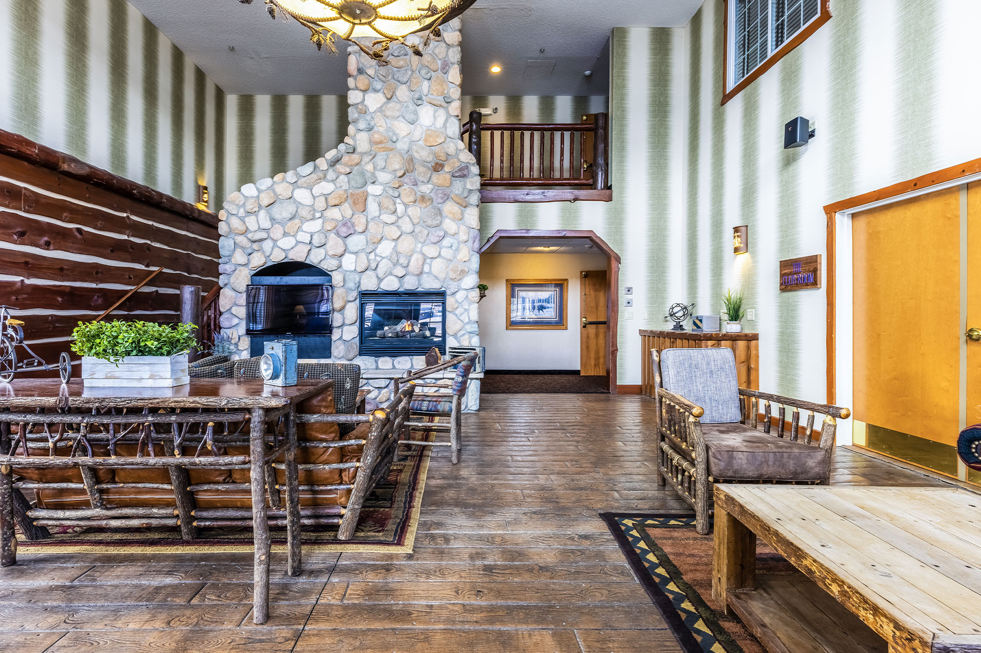 hotels near peoria il