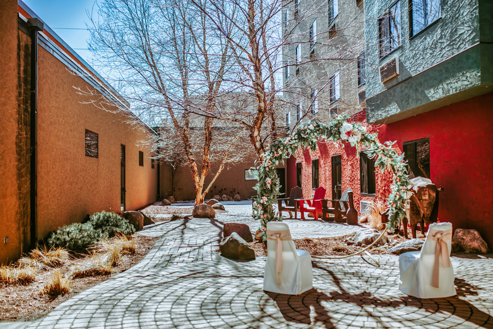 courtyard wedding venue in fall