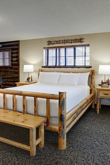 hotels in quad cities
