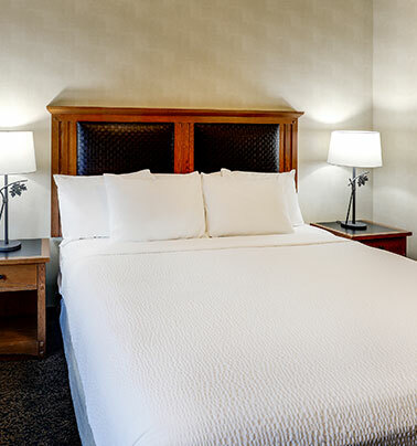 Hotels in sioux city ia, room with two queen beds