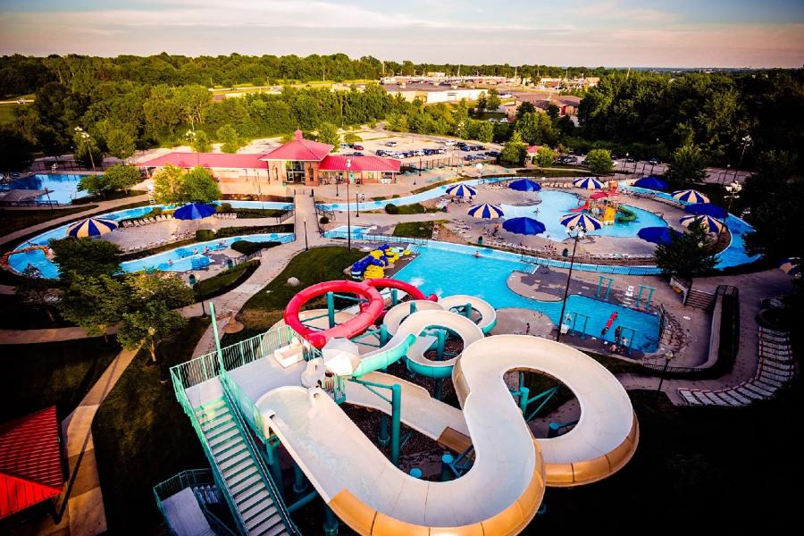 Adventure Oasis Water Park